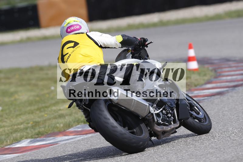 Archiv-2025/07 19.04.2025 Speer Racing ADR/Instruktorentraining/41